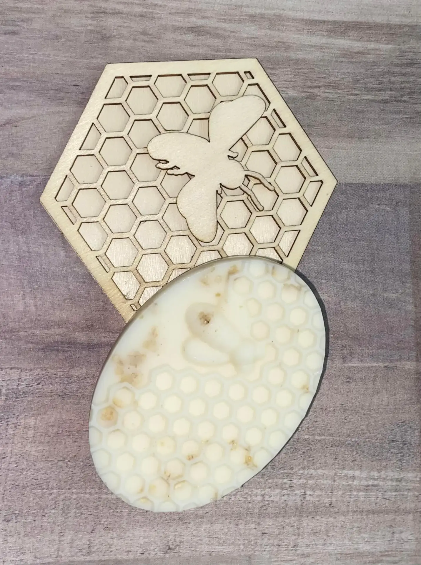 creamy-goat-milk-oatmeal-and-honey-bee-soap
