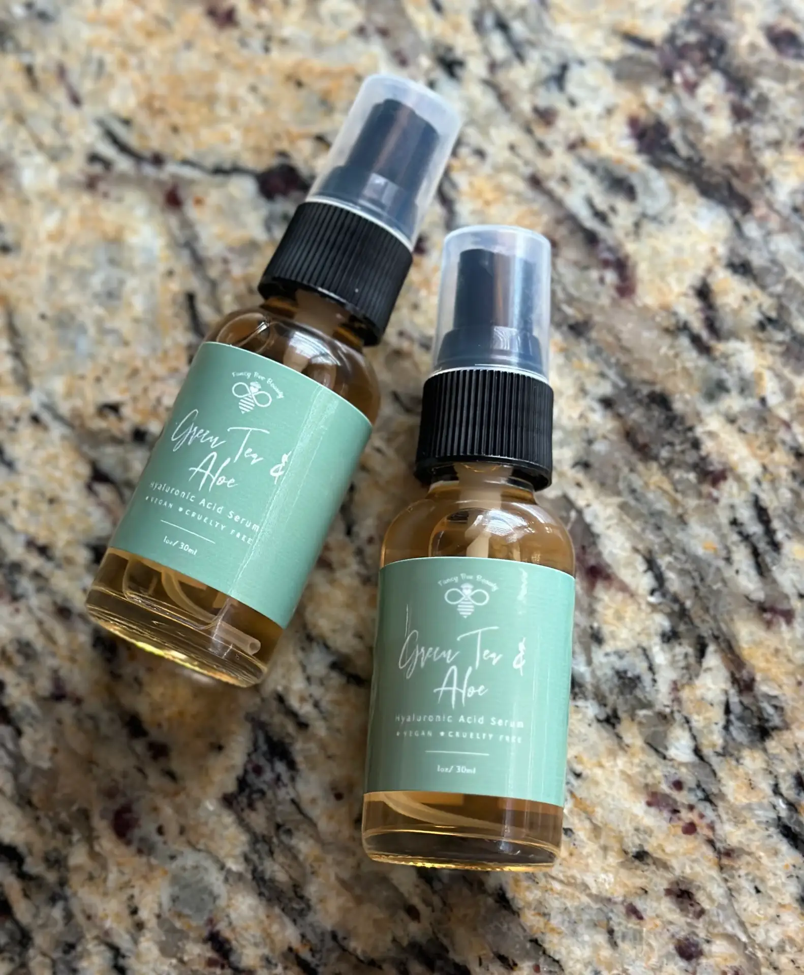 green-tea-aloe-hyaluronic-acid-serum-moisturizer-face-care